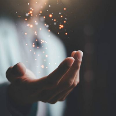 photo magnétisme main Christian holding hands to ask for blessing from God faith in religion And studying the Scriptures in the Bose represents hope. and love for God, Praying for Christians